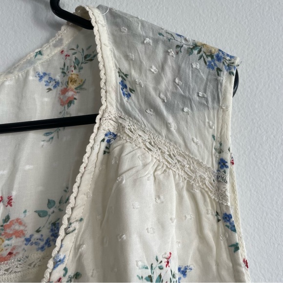 Rewind Sleeveless Lightweight Floral Lace Flowy Blouse Women’s size 3X - Picture 5 of 7